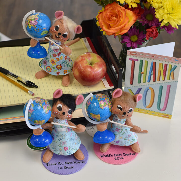 6in Personalized Teacher Girl Mouse