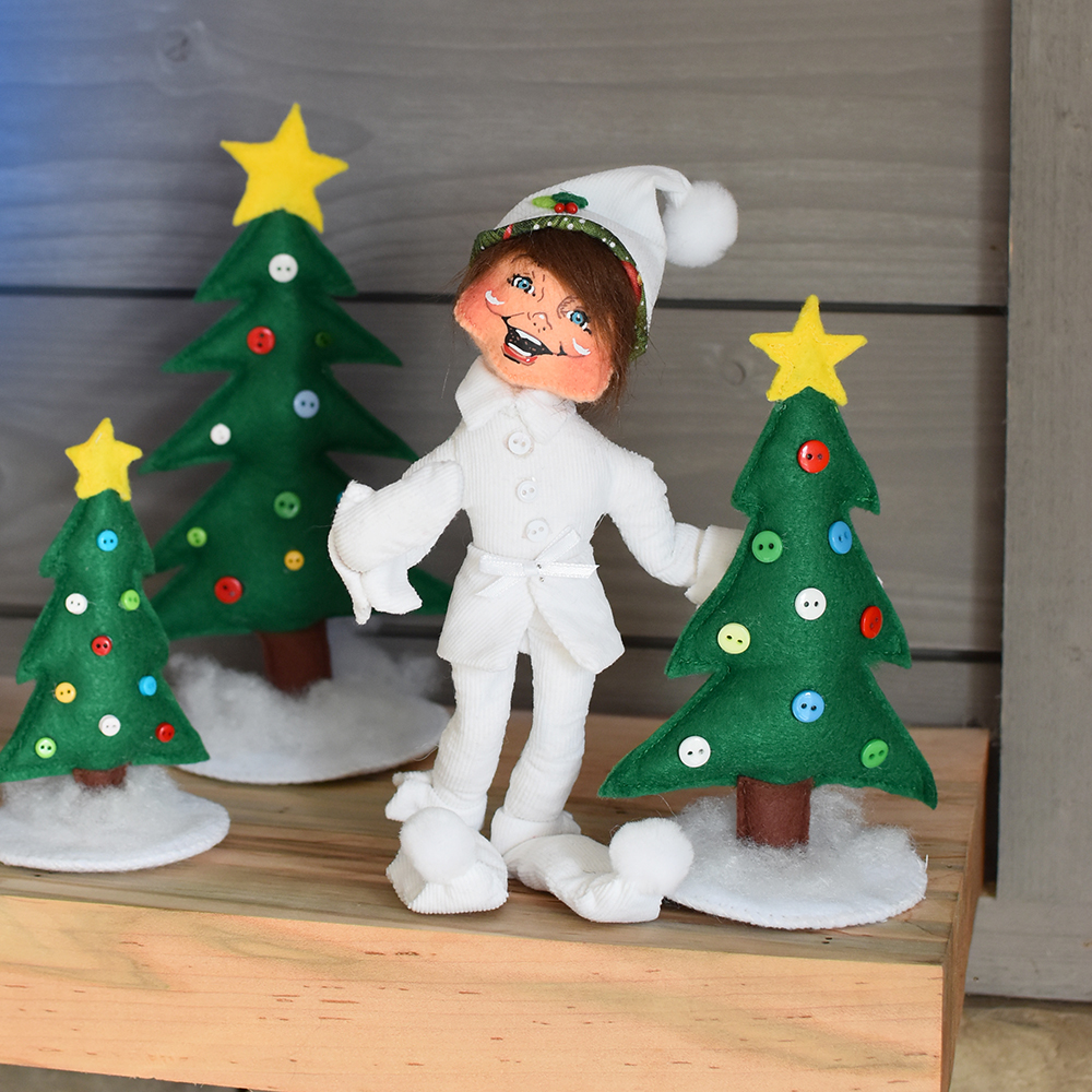 510324 9in Yuletide Elf-White-WEB