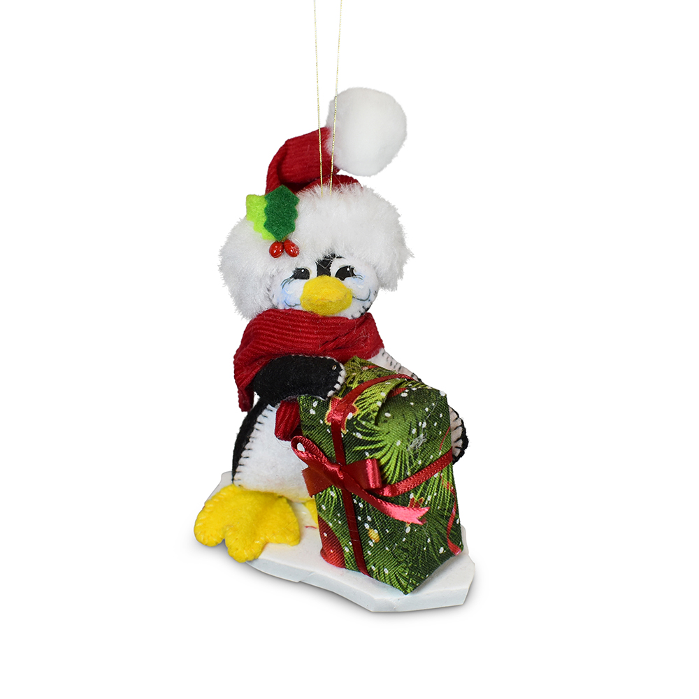 711324 3in Yuletide Gift Penguin