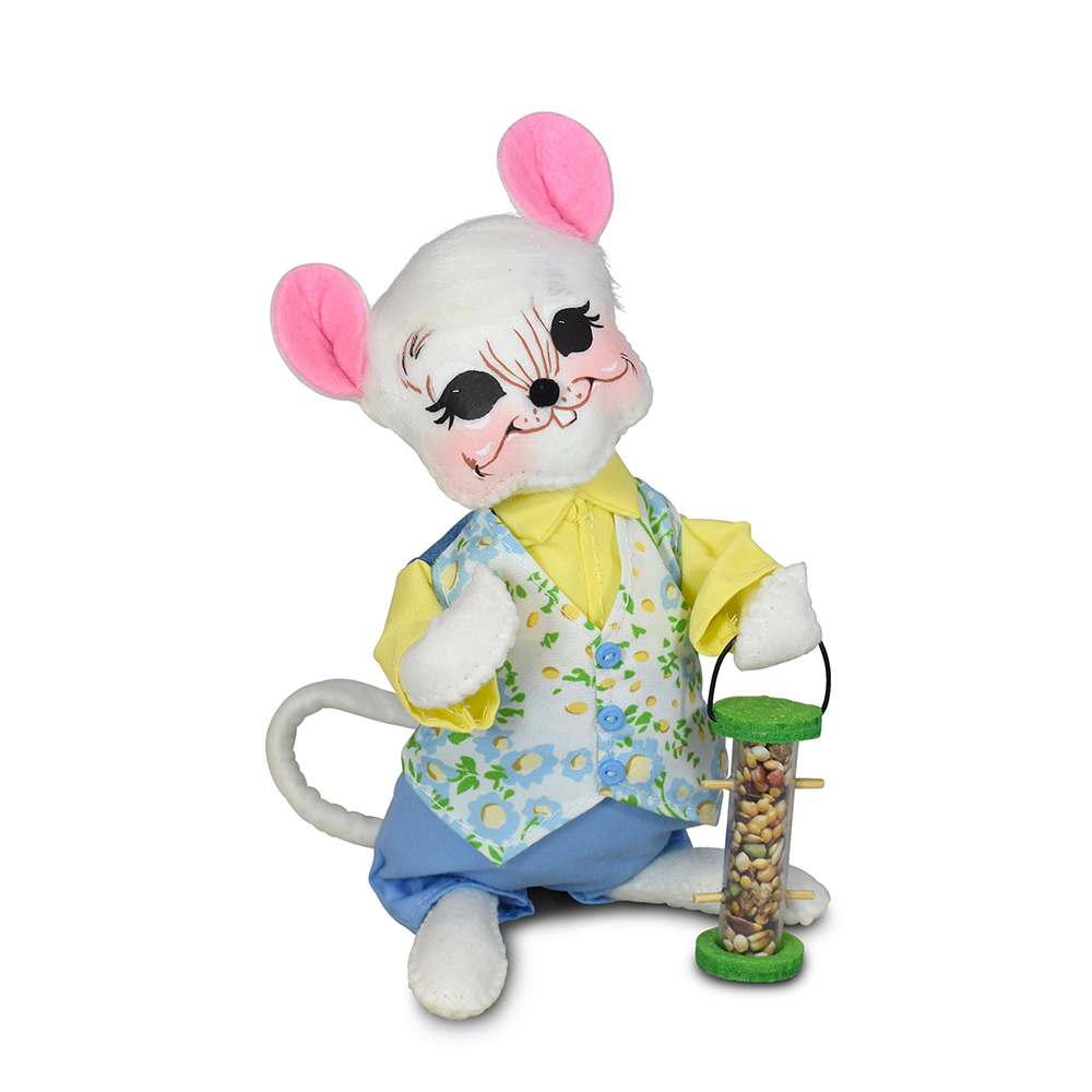 211324 6in Bird Feeder Boy Mouse