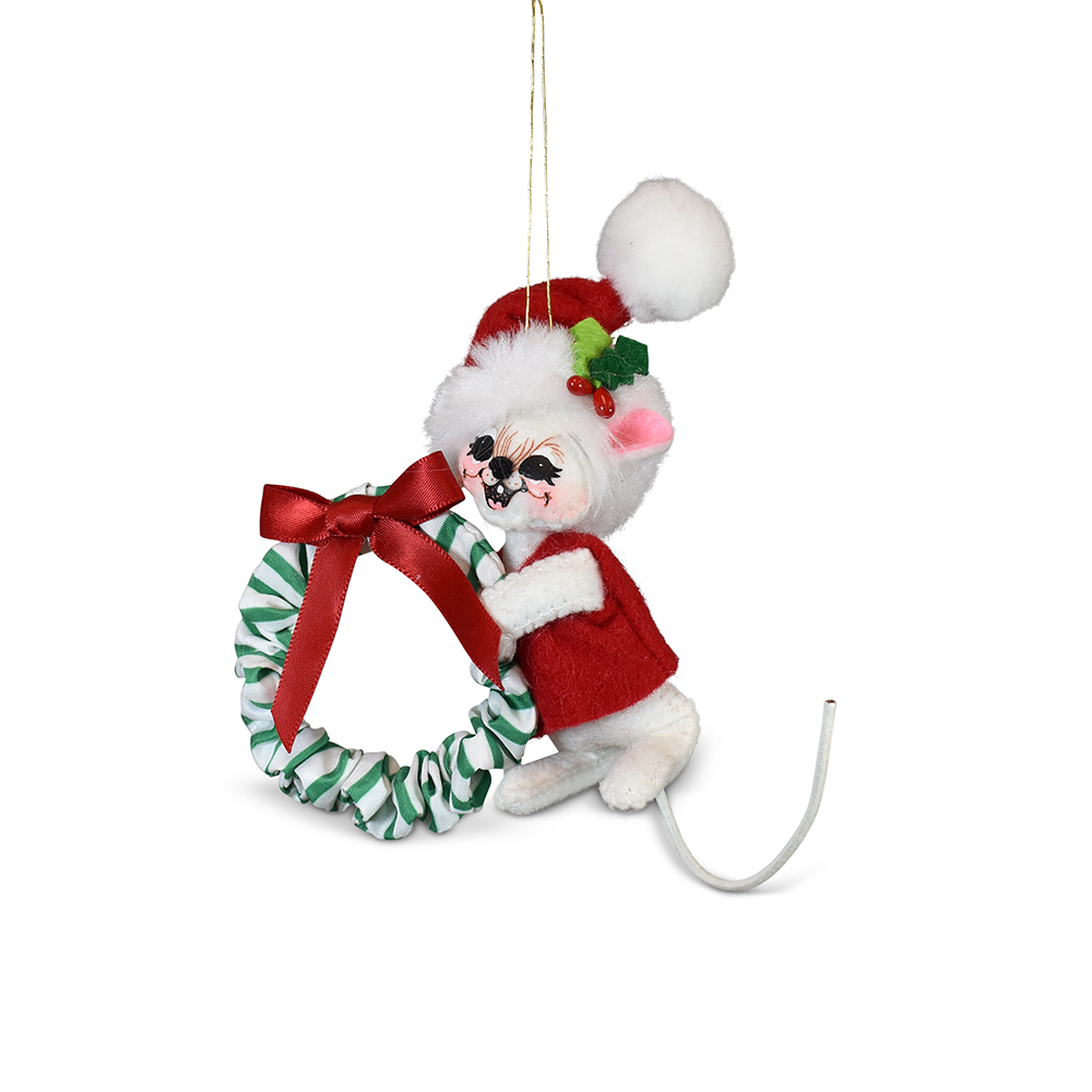 710625 3in Snowy Day Wreath Mouse