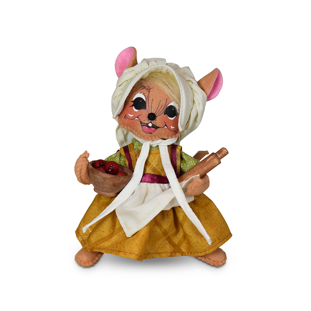 361426 6in Pilgrim Girl Mouse