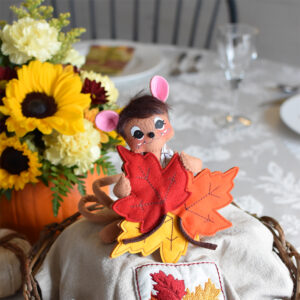 6in Foliage Mouse