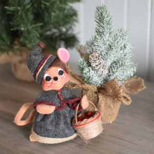 6in Plaid & Pine Girl Mouse