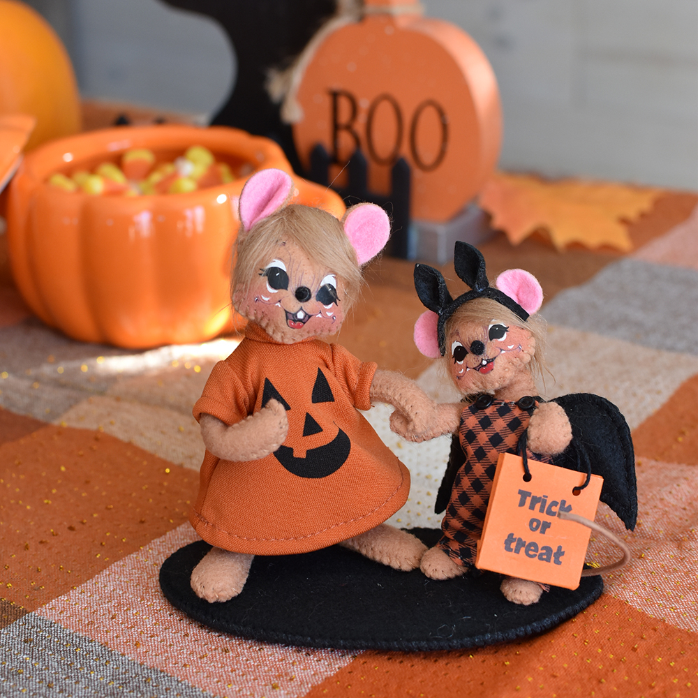 310126 5in Pumpkin Patchwork Mice-L