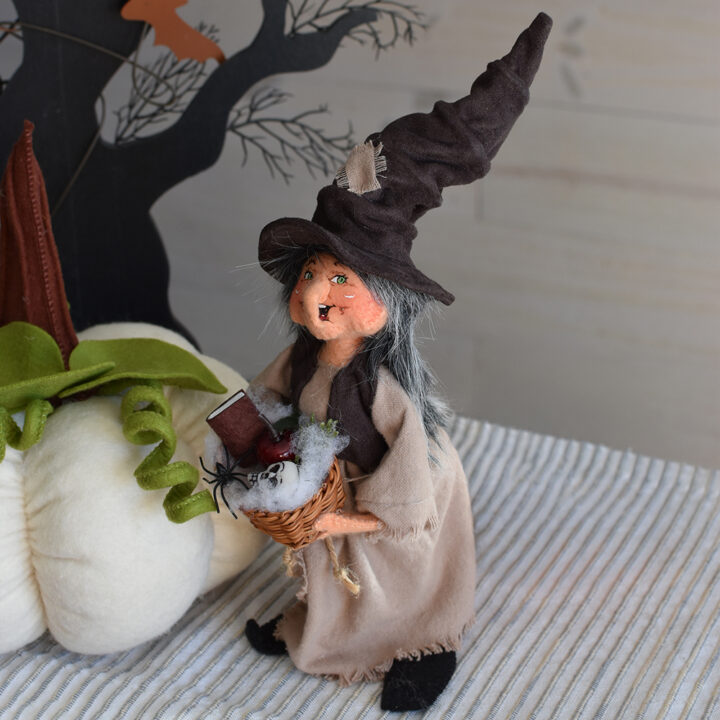 311326 9in Hag with Basket-L