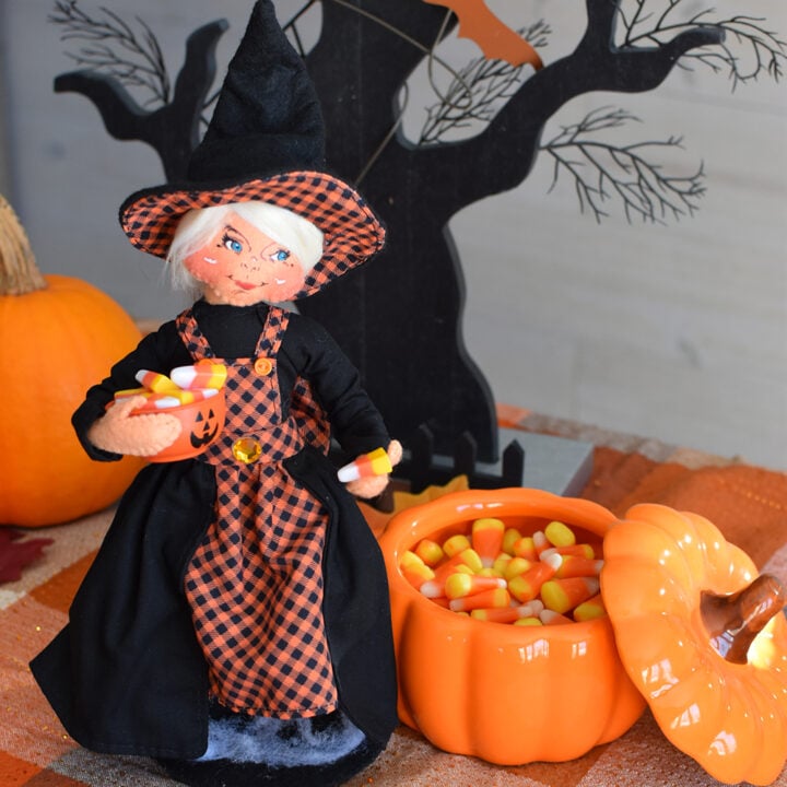 9in Pumpkin Patchwork Witch